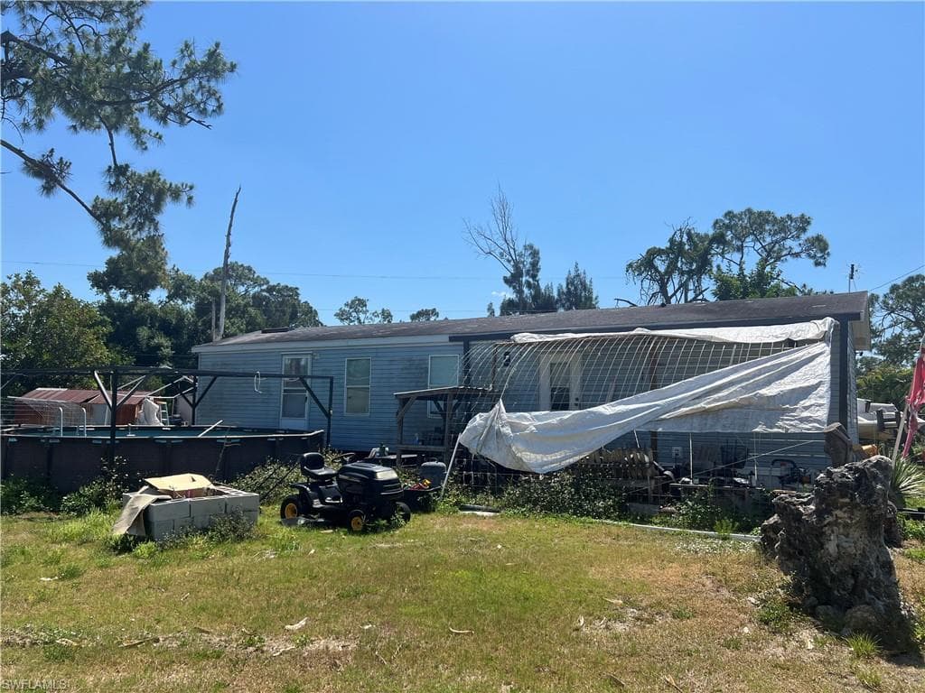 8395 Wooley DR NORTH FORT MYERS, FL 33917
