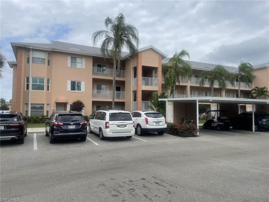 20141 Ian Ct 202 ESTERO, FL 33928