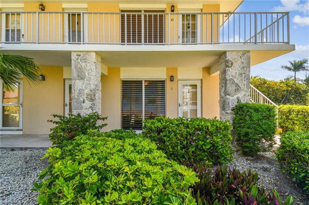 167 N Collier BLVD N5 MARCO ISLAND, FL 34145