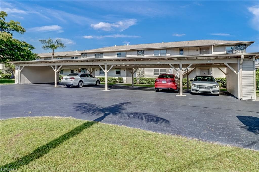 5917 Littlestone CT 120 NORTH FORT MYERS, FL 33903