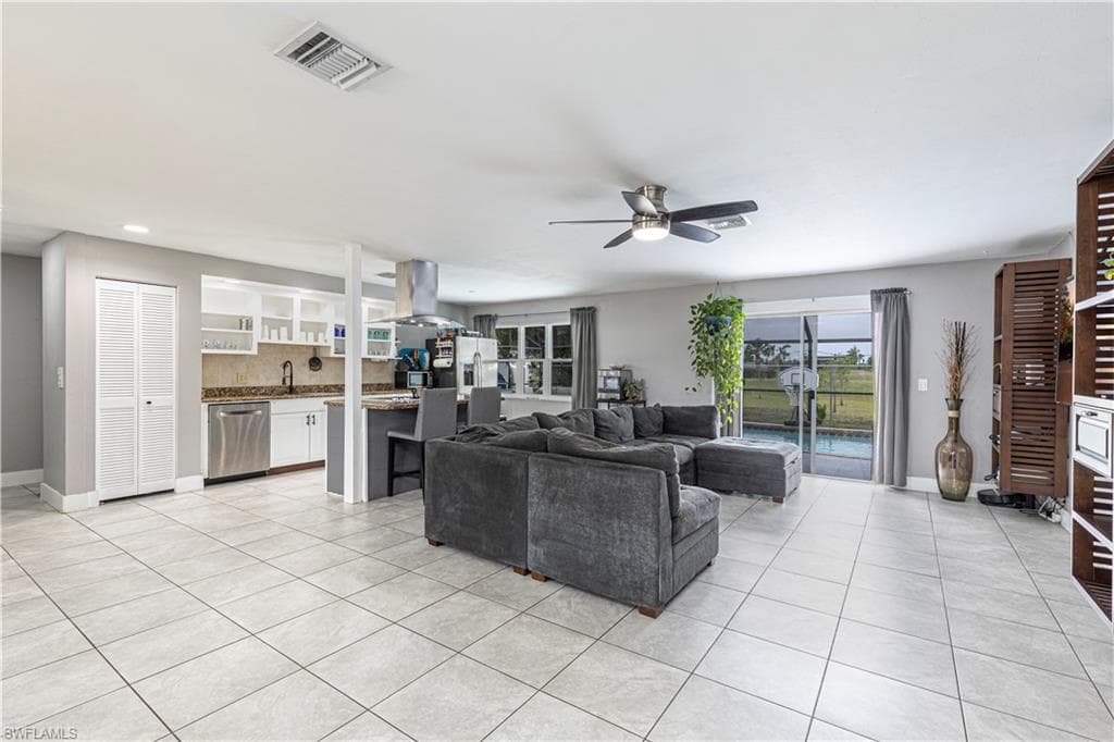 7264 Pebble Beach RD FORT MYERS, FL 33967
