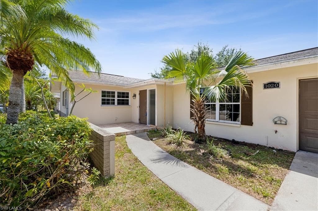 1020 El Mar AVE FORT MYERS, FL 33919