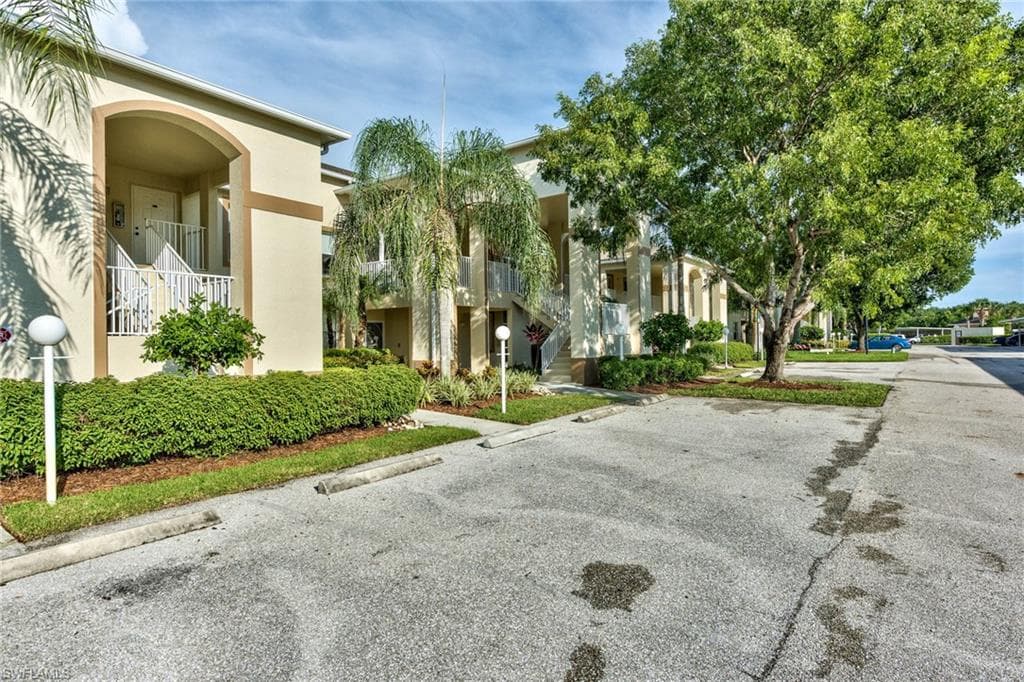 21320 Lancaster RUN 1124 ESTERO, FL 33928