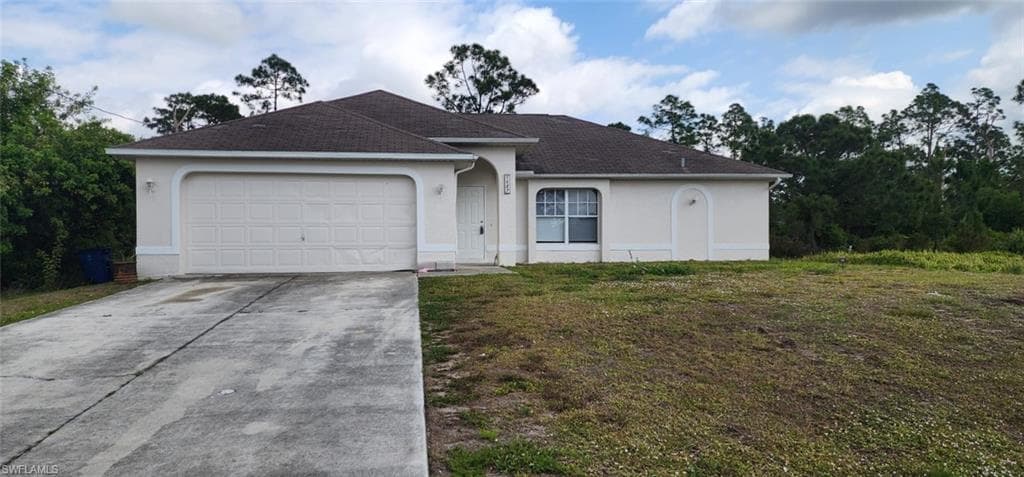 1027 Hatfield ST LEHIGH ACRES, FL 33974