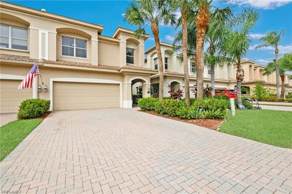 20592 Larino LOOP ESTERO, FL 33928
