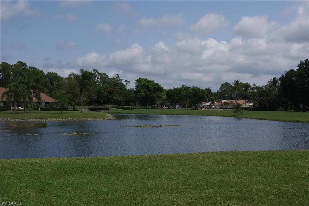 460 Fox Haven DR 1203 NAPLES, FL 34104