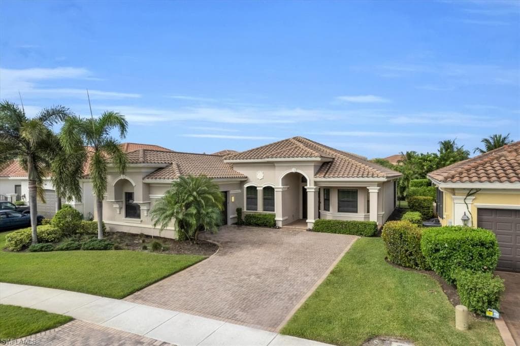 3376 Atlantic CIR NAPLES, FL 34119