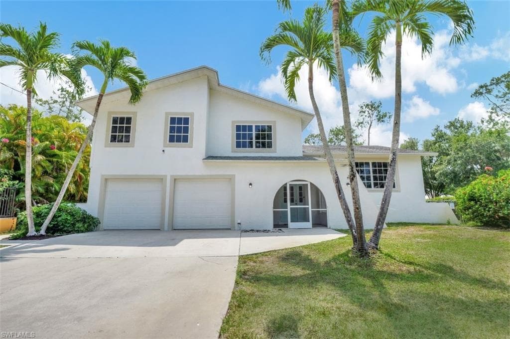 2720 68th ST SW NAPLES, FL 34105
