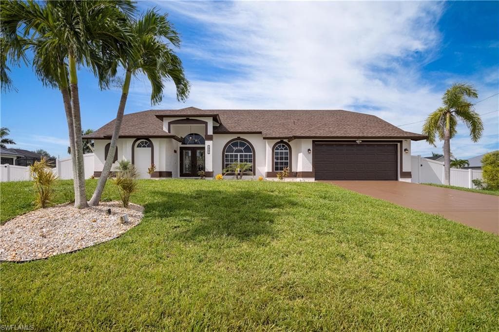 1901 SW 27th ST CAPE CORAL, FL 33914