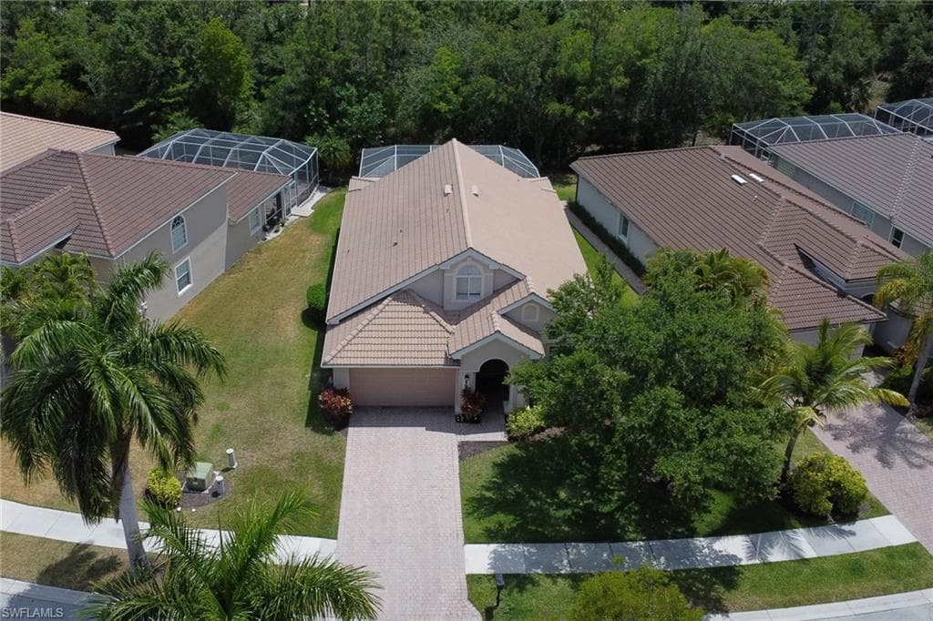 5658 Lago Villaggio WAY NAPLES, FL 34104