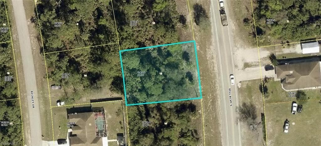 166 Bell BLVD S LEHIGH ACRES, FL 33974