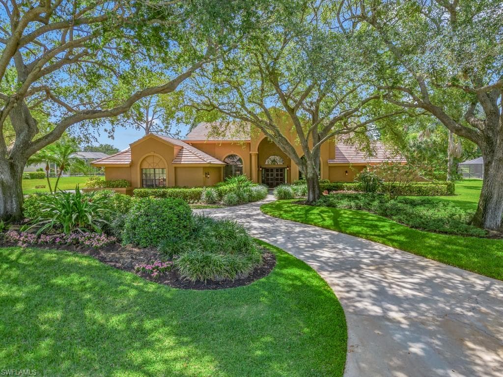 1904 Empress CT NAPLES, FL 34110