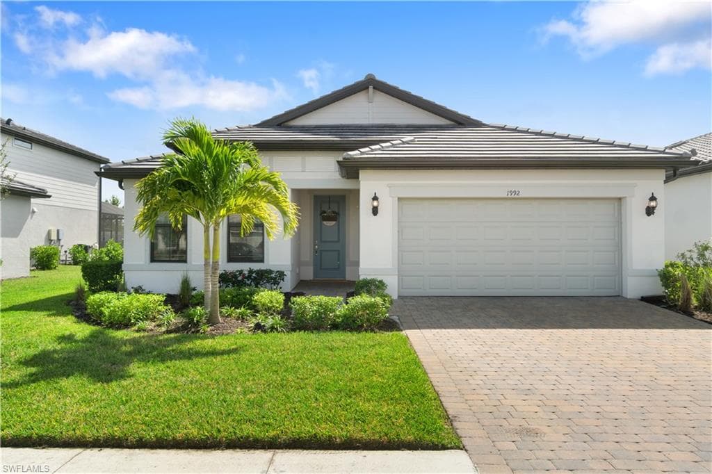 1992 Yellowfin CIR NAPLES, FL 34114