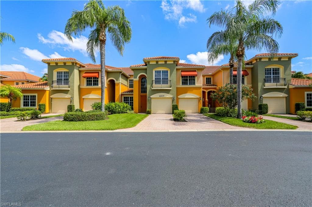 12237 Toscana WAY 102 BONITA SPRINGS, FL 34135