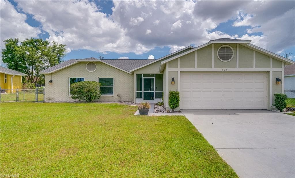 826 NW 2nd ST CAPE CORAL, FL 33993