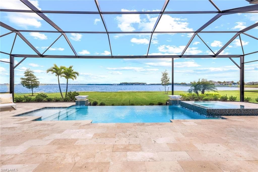 18821 Wildblue BLVD FORT MYERS, FL 33913