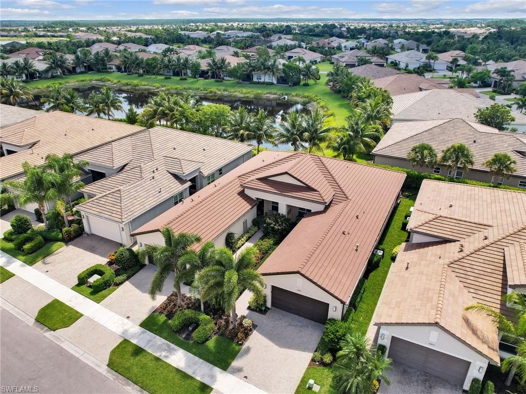 28471 Burano DR BONITA SPRINGS, FL 34135