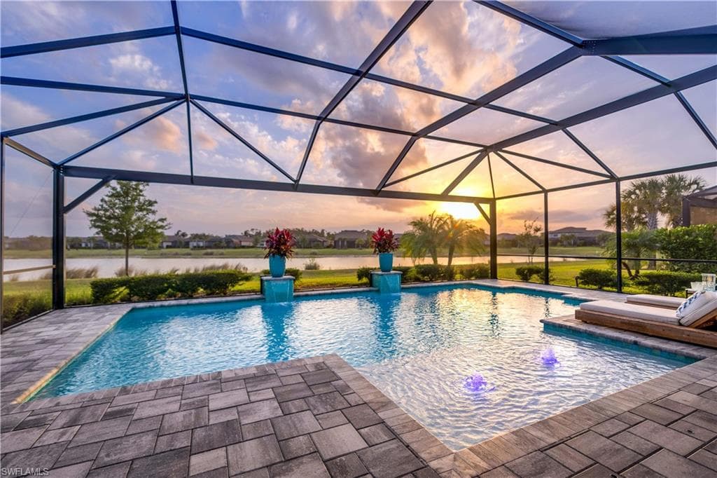 19528 Utopia LN ESTERO, FL 33928