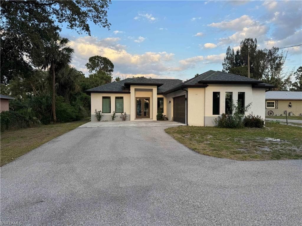 118 12th ST SE NAPLES, FL 34117