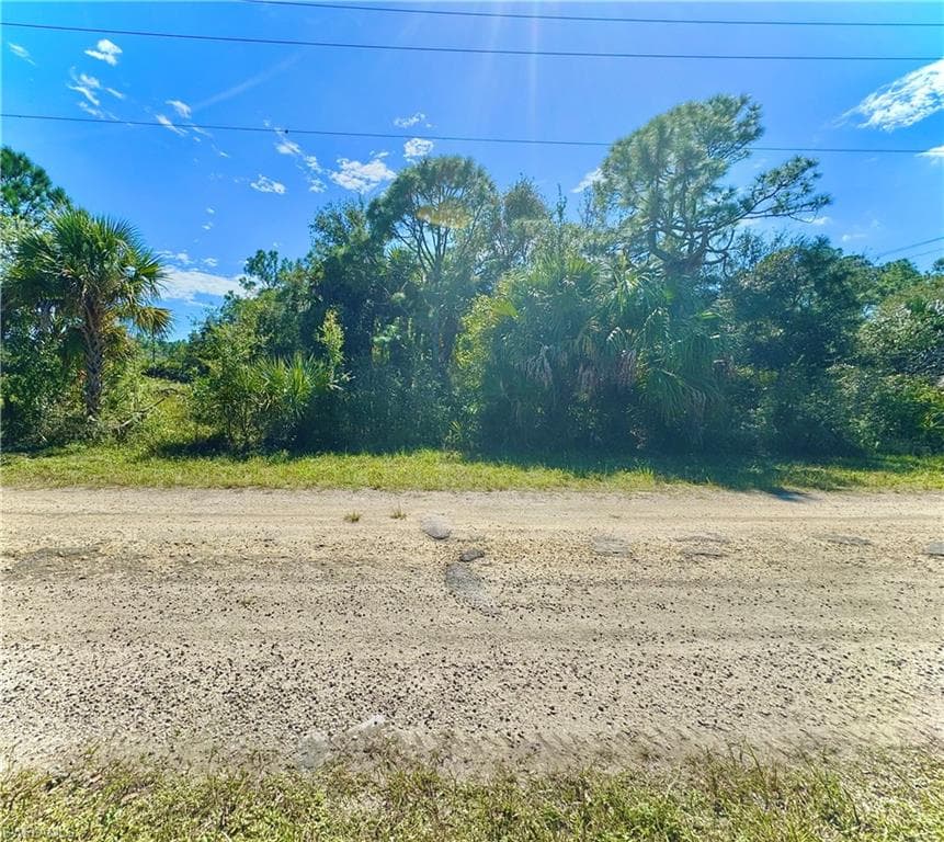 3519 52nd ST W LEHIGH ACRES, FL 33971