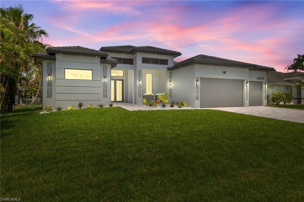 3009 SW 26th PL CAPE CORAL, FL 33914