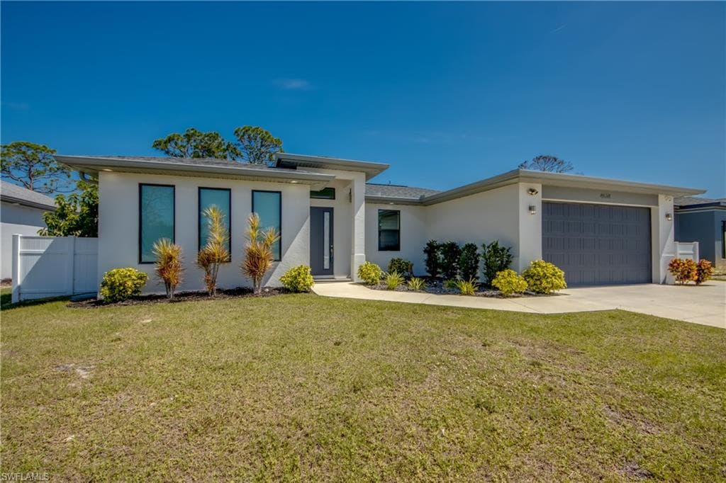 4634 Catalina LN BONITA SPRINGS, FL 34134