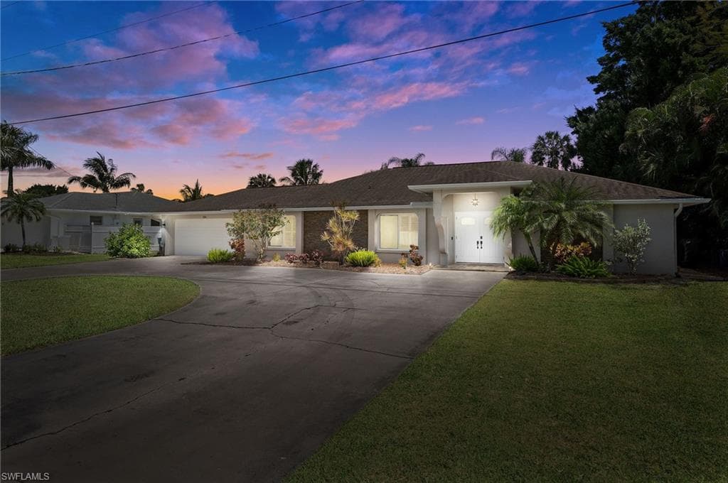 226 Fairway CIR NAPLES, FL 34110