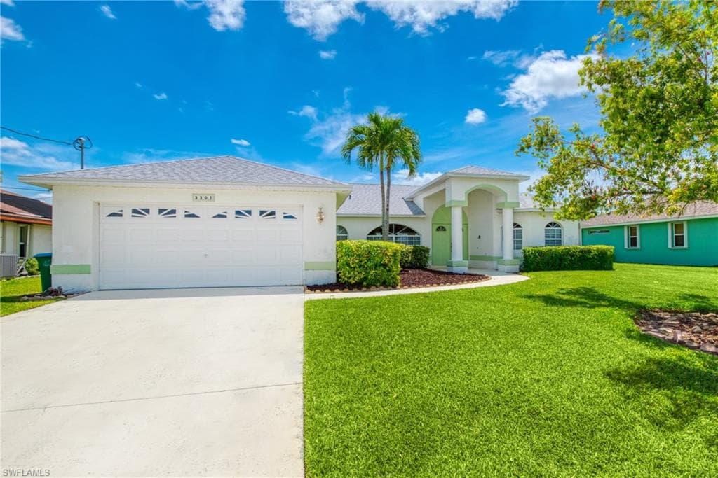 3301 SW 5th PL CAPE CORAL, FL 33914