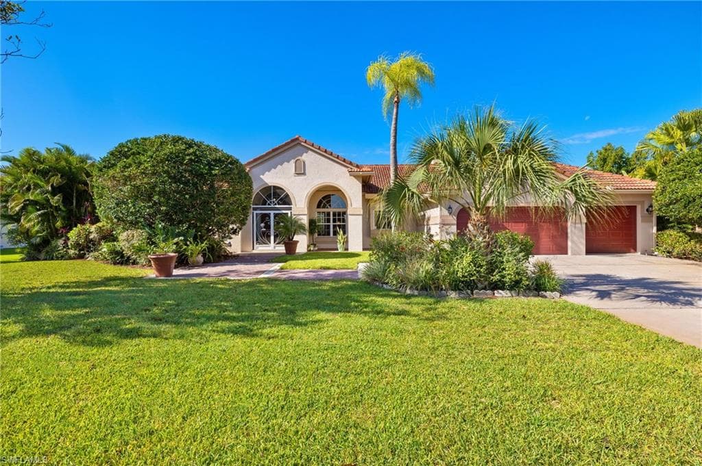 684 Milwaukee BLVD LEHIGH ACRES, FL 33974