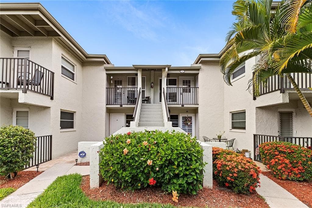 7400 College PKWY 75C FORT MYERS, FL 33907