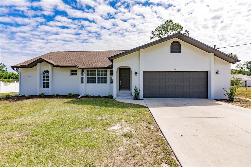 5016 27th ST SW LEHIGH ACRES, FL 33973