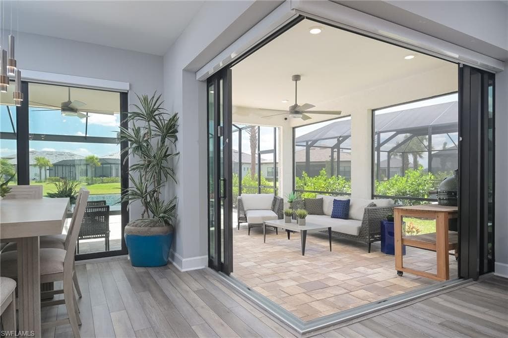 20101 Kingmont DR ESTERO, FL 33928
