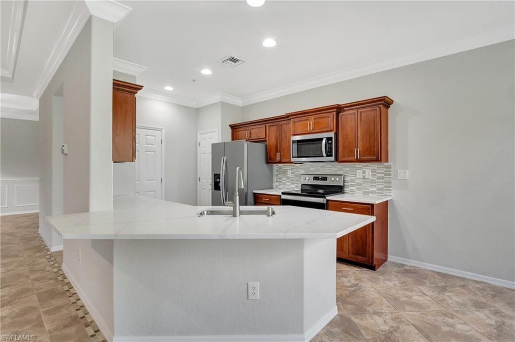12850 Carrington CIR 6 NAPLES, FL 34105