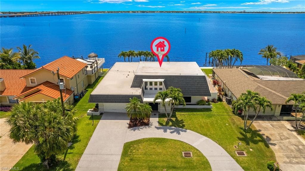 2522 SE 28th ST CAPE CORAL, FL 33904