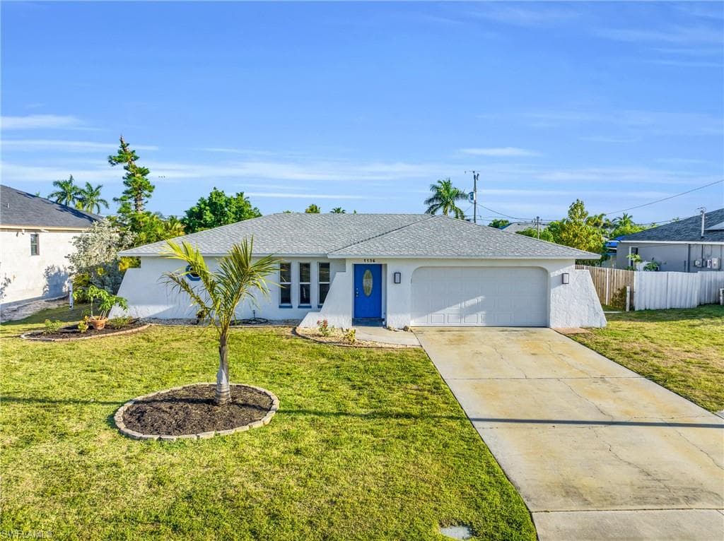 1136 SW 44th TER CAPE CORAL, FL 33914