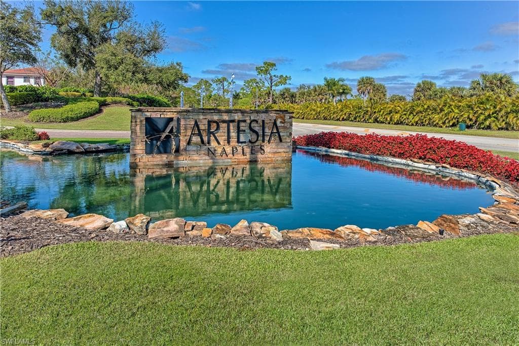 1414 Oceania DR S NAPLES, FL 34113