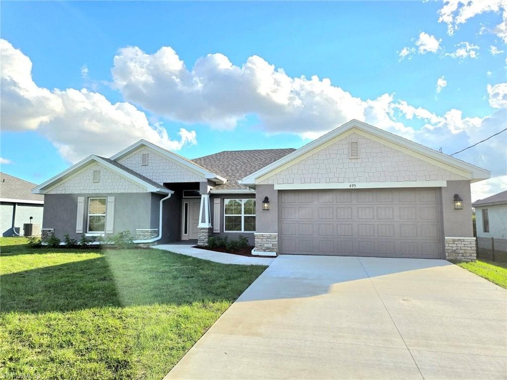 495 Windermere DR LEHIGH ACRES, FL 33972