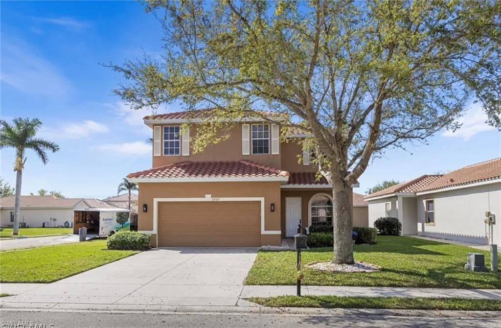 2727 Blue Cypress Lake CT CAPE CORAL, FL 33909