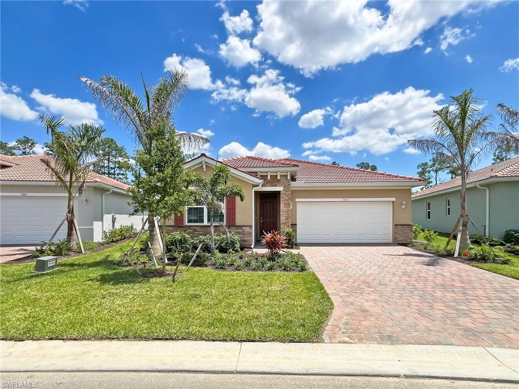 3804 Crosswater DR NORTH FORT MYERS, FL 33917