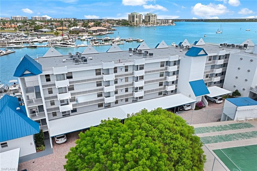991 Barfield DR 212 MARCO ISLAND, FL 34145