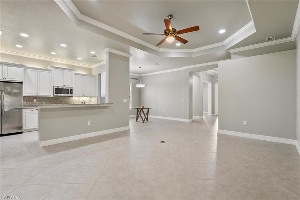 3050 Hudson TER NAPLES, FL 34119