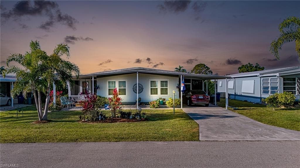 26049 Princess LN BONITA SPRINGS, FL 34135