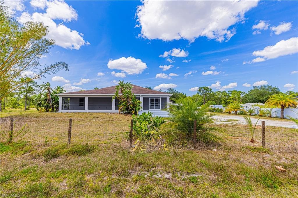 2411 23rd ST ALVA, FL 33920