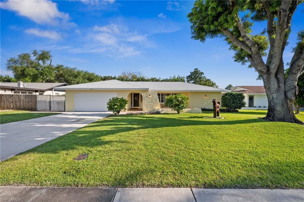 1256 Morningside DR FORT MYERS, FL 33901