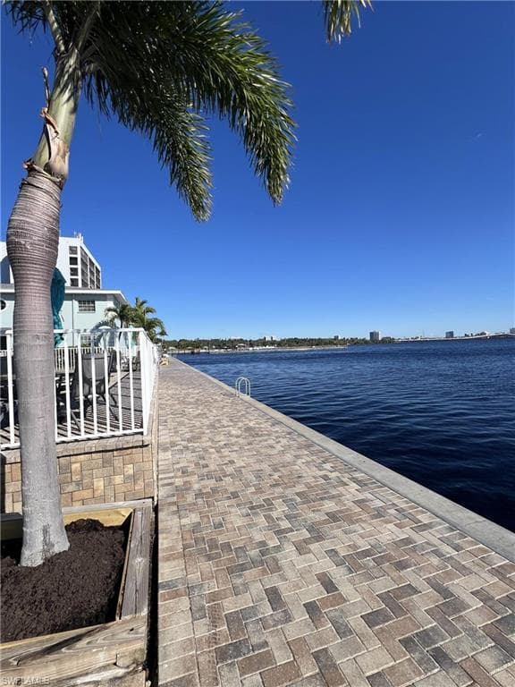 3322 N Key DR 3 NORTH FORT MYERS, FL 33903