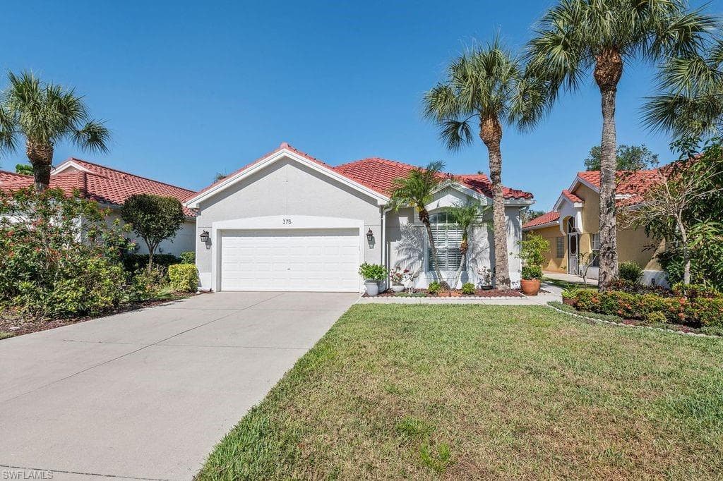 375 Pindo Palm DR NAPLES, FL 34104