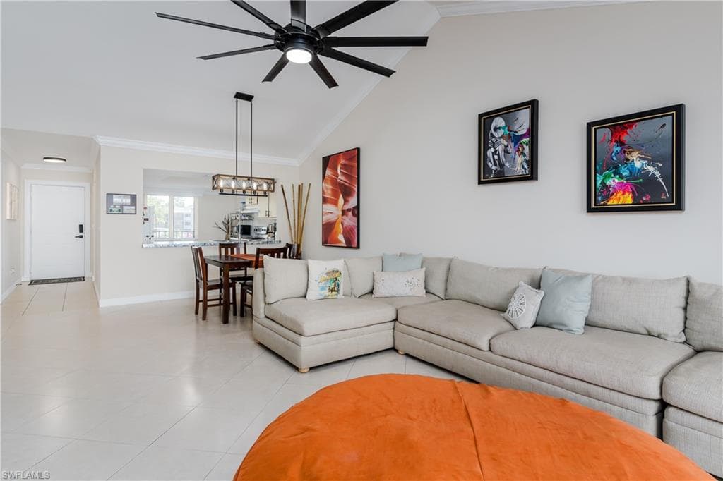 5697 Rattlesnake Hamm RD C201 NAPLES, FL 34113