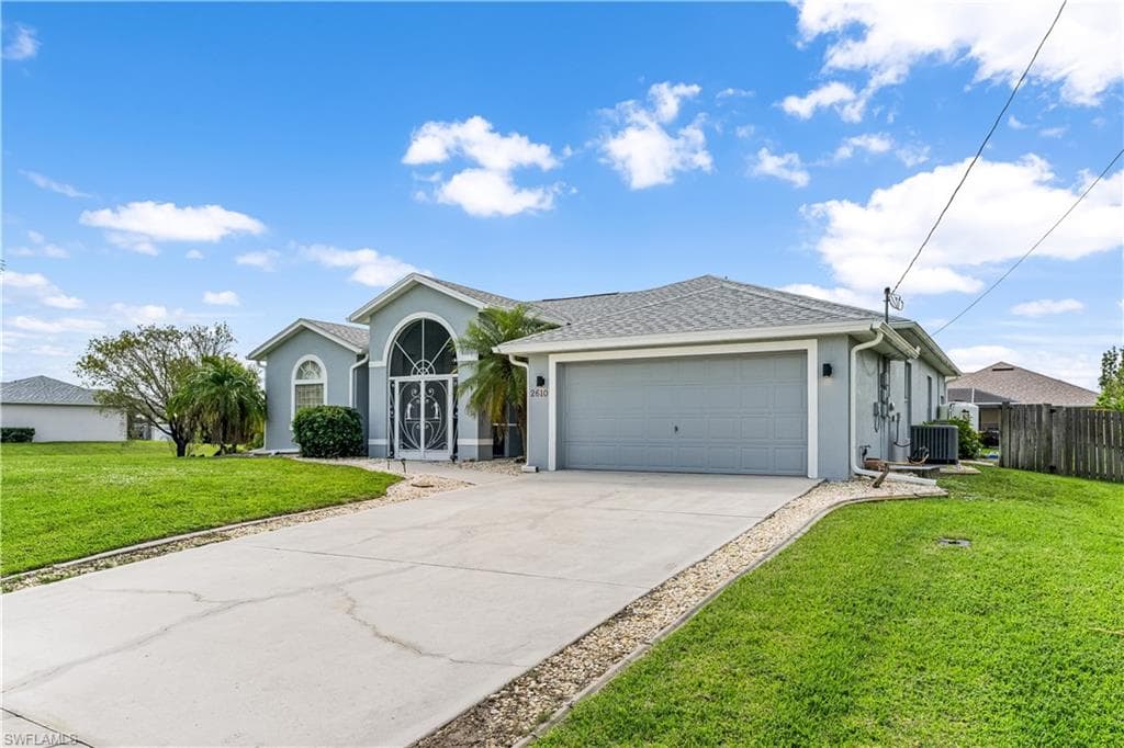 2610 SW Embers TER CAPE CORAL, FL 33991