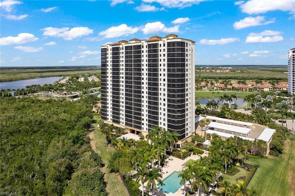 1065 Borghese LN 903 NAPLES, FL 34114