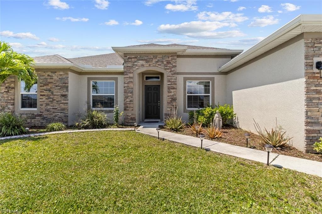 3318 NW 5th TER CAPE CORAL, FL 33993